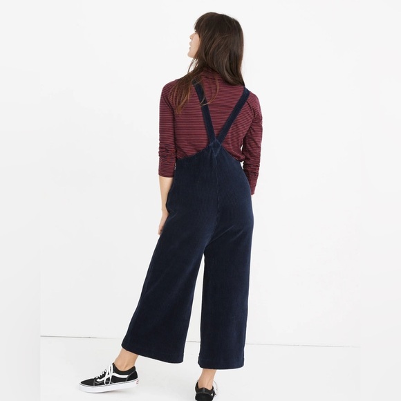 Texture & Thread Velour Corduroy Overalls from Madewell🧵 - Picture 2 of 7